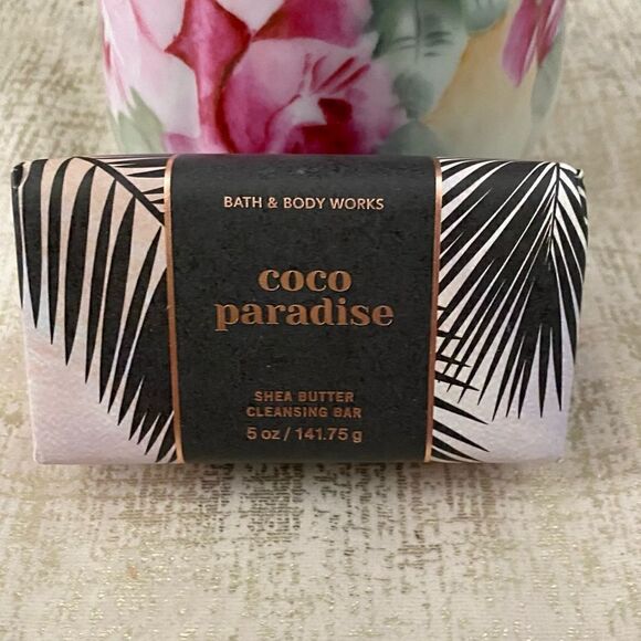 Lot of 4 NWT! Bath & Body Beach Theme Products: 1 Candle, 1 Soap & 2 Lotions - Picture 6 of 12